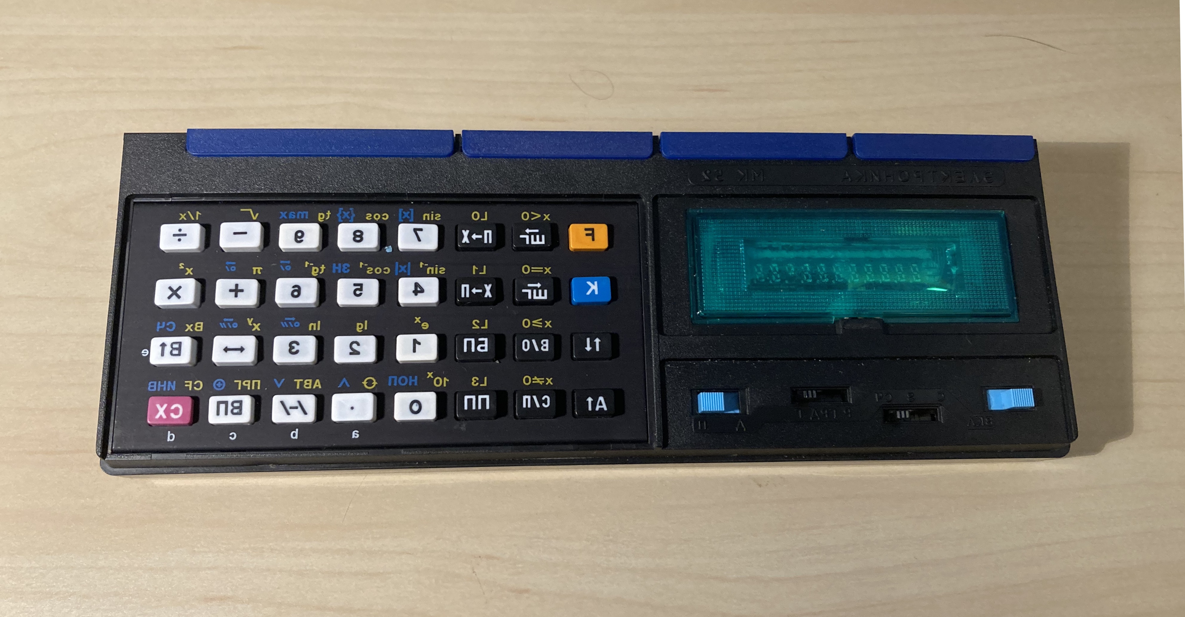 Elektronika MK 52